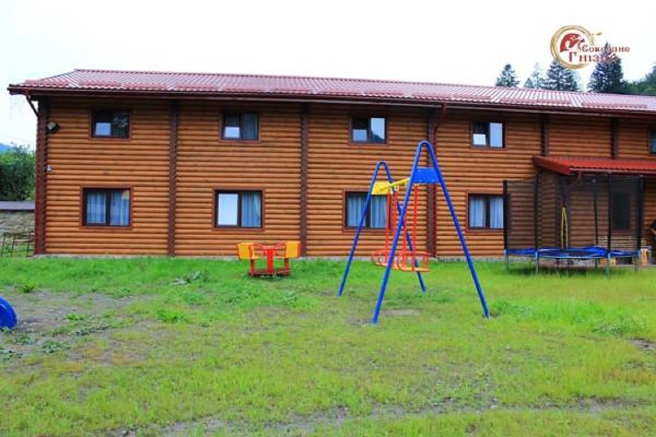 Hotel Sokolyne Gnizdo Korostov Exterior foto